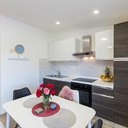 Apartment Finta Rogotin Екстер'єр фото