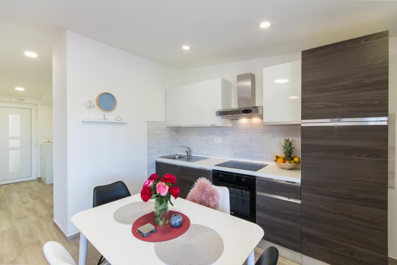 Apartment Finta Rogotin Екстер'єр фото