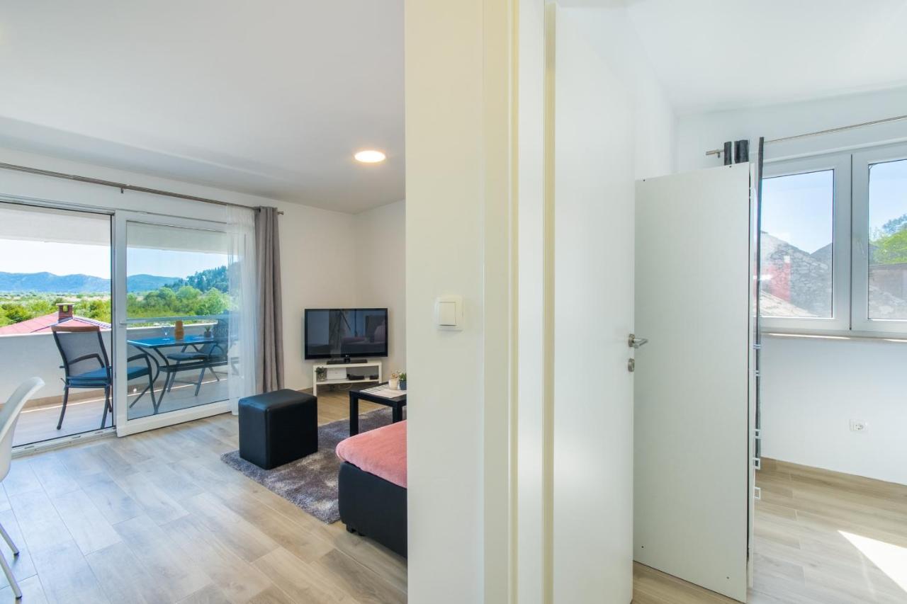 Apartment Finta Rogotin Екстер'єр фото